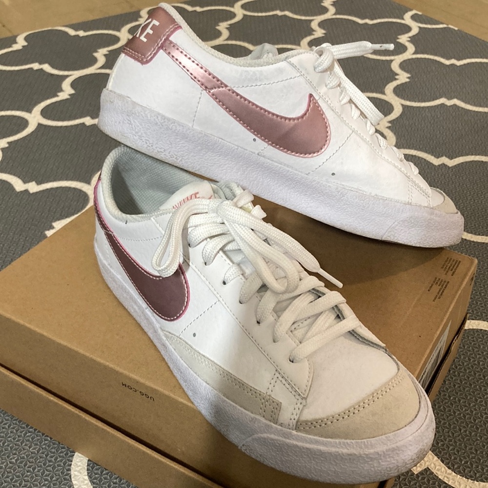 Nike Blazer Low '77 big kids 6.5